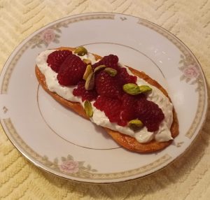 Sweet potato-raspberry toast